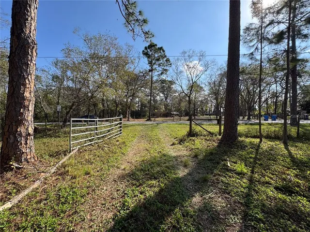$250,000 | 6034 Lakeside Drive, Lutz, FL 33558