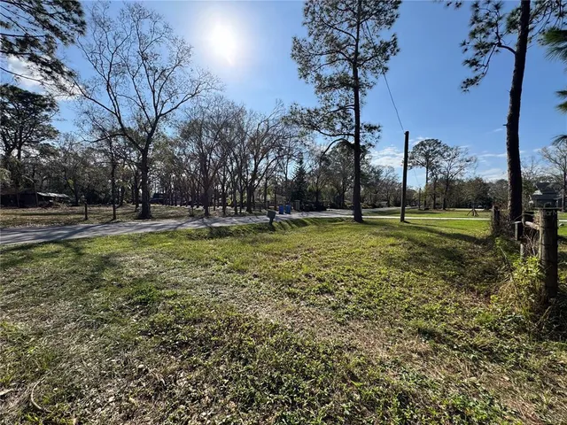 $250,000 | 6034 Lakeside Drive, Lutz, FL 33558