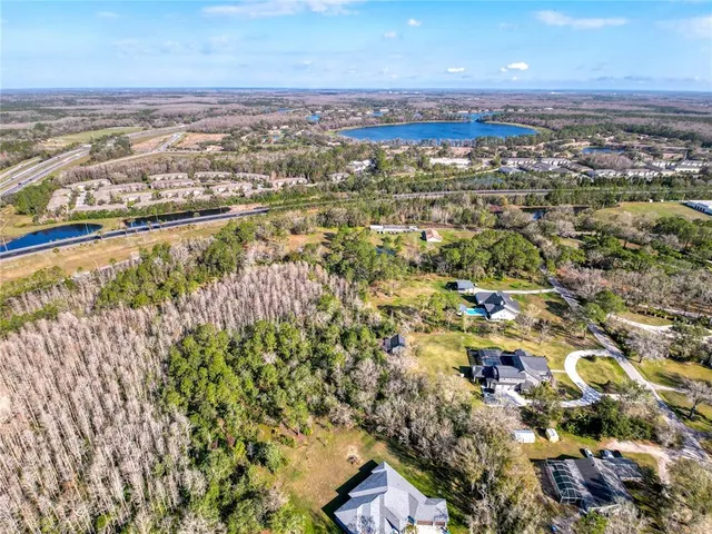 $250,000 | 6034 Lakeside Drive, Lutz, FL 33558