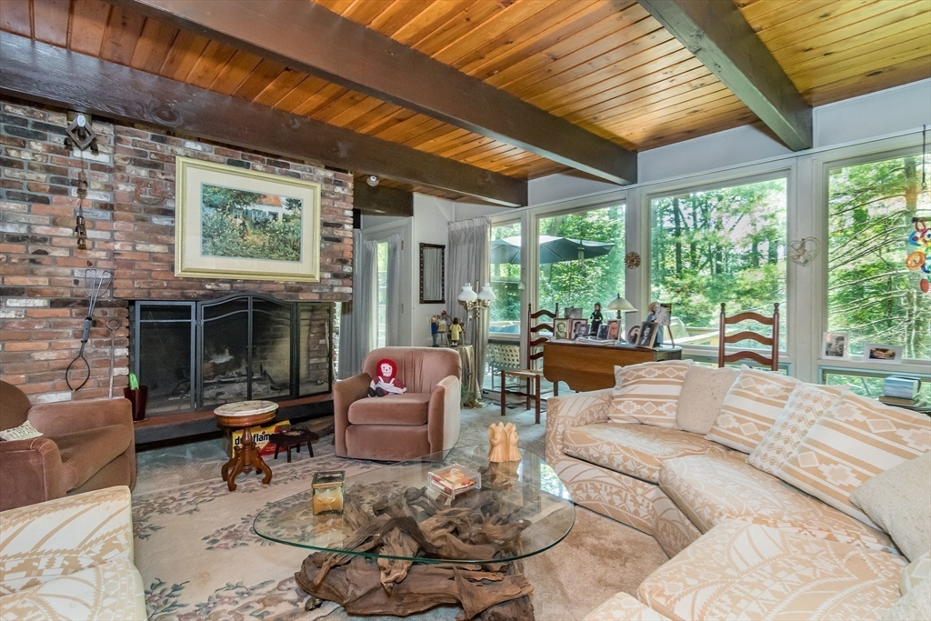 195 Thayer Farm Road Attleboro, MA 02703 - Photo 13 of 26 Gallery Image 13