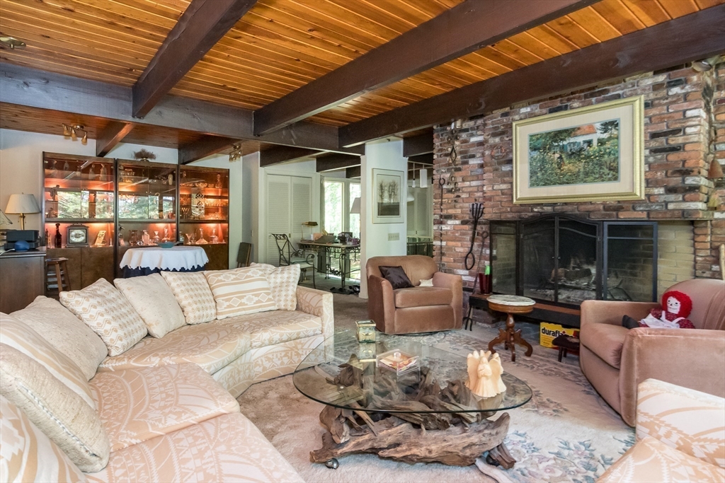 195 Thayer Farm Road Attleboro, MA 02703 - Photo 14 of 26 Gallery Image 14