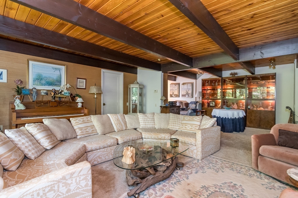 195 Thayer Farm Road Attleboro, MA 02703 - Photo 15 of 26 Gallery Image 15