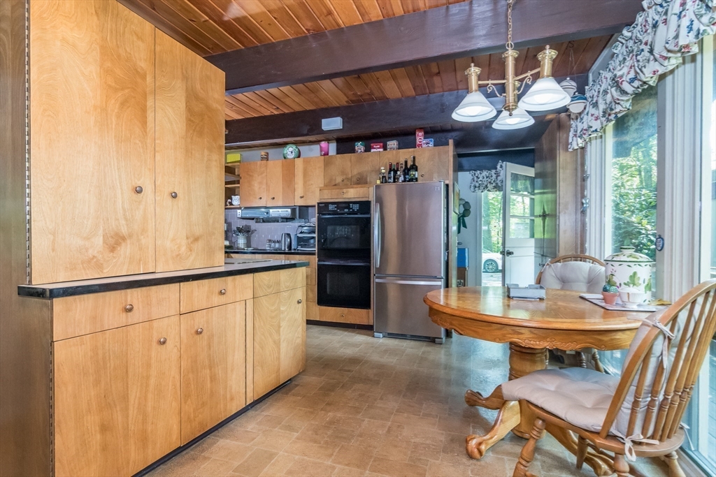 195 Thayer Farm Road Attleboro, MA 02703 - Photo 16 of 26 Gallery Image 16