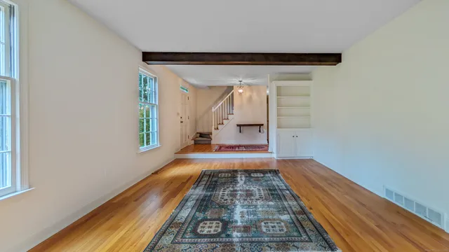 $649,900 | 72 Carriage Drive, Middlebury, CT 06762