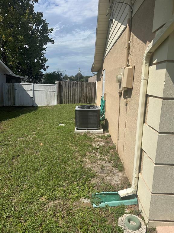 2283 Renton Lane Spring Hill, FL 34609 - Photo 6 of 35