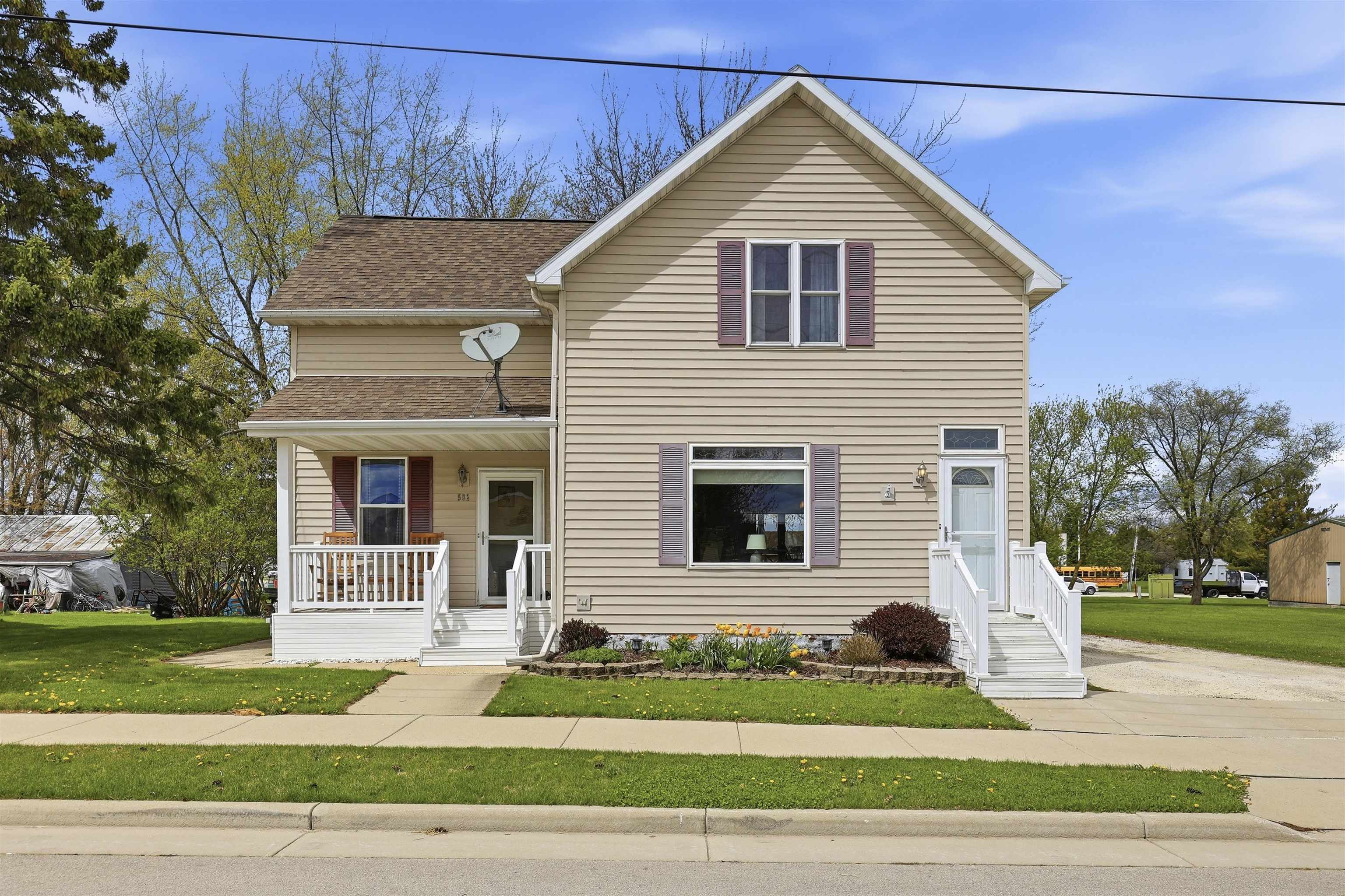 532 Mill Street Reedsville, WI 54230 - Photo 1 of 17