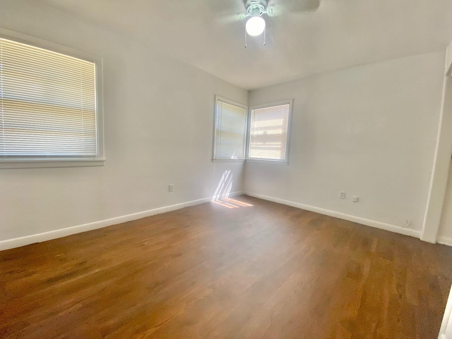 517 54th Street Lubbock, TX 79404 - Photo 12 of 16 an empty room with a window
