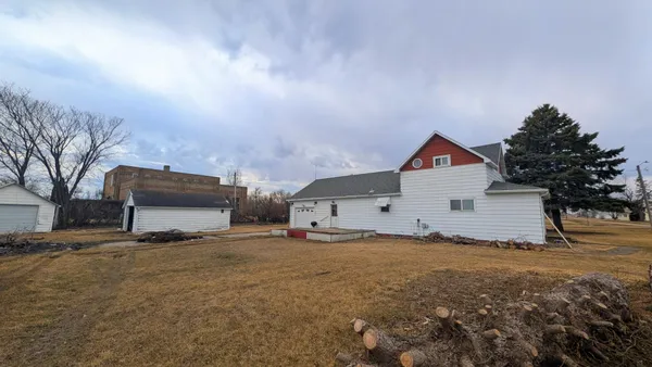 $69,900 | 225 Garfield Avenue, Clifford, ND 58016