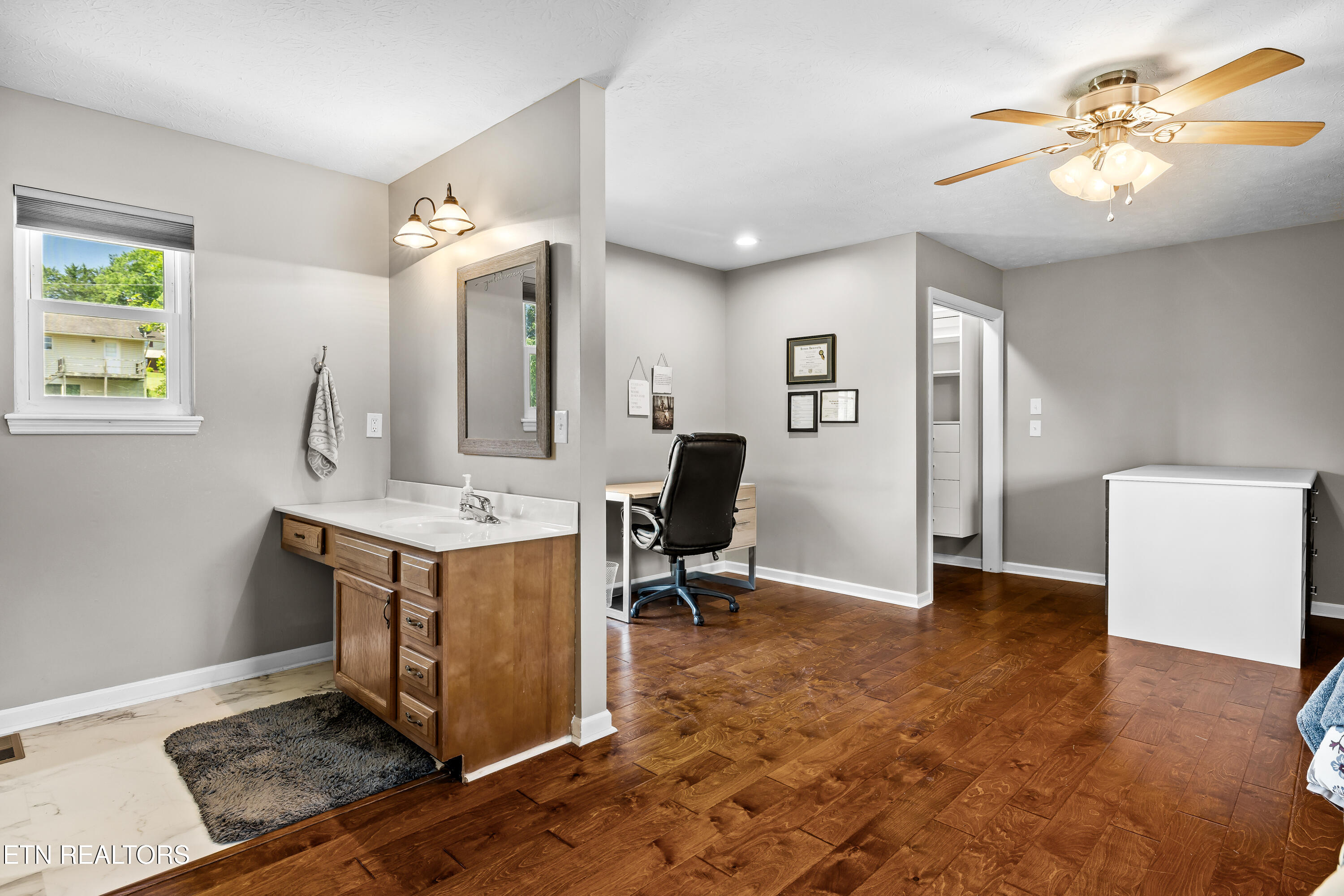 1208 Hoss Road Powell, TN 37849 - Photo 37 of 44 1208HossRd-35