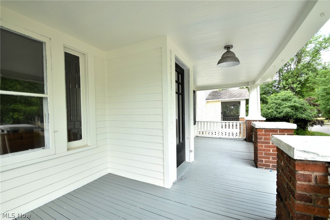 3278 East Overlook Road Cleveland Heights, OH 44118 - Photo 3 of 45