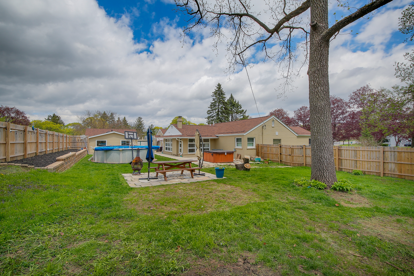 706 South Gables Boulevard Wheaton, IL 60189 - Photo 23 of 25