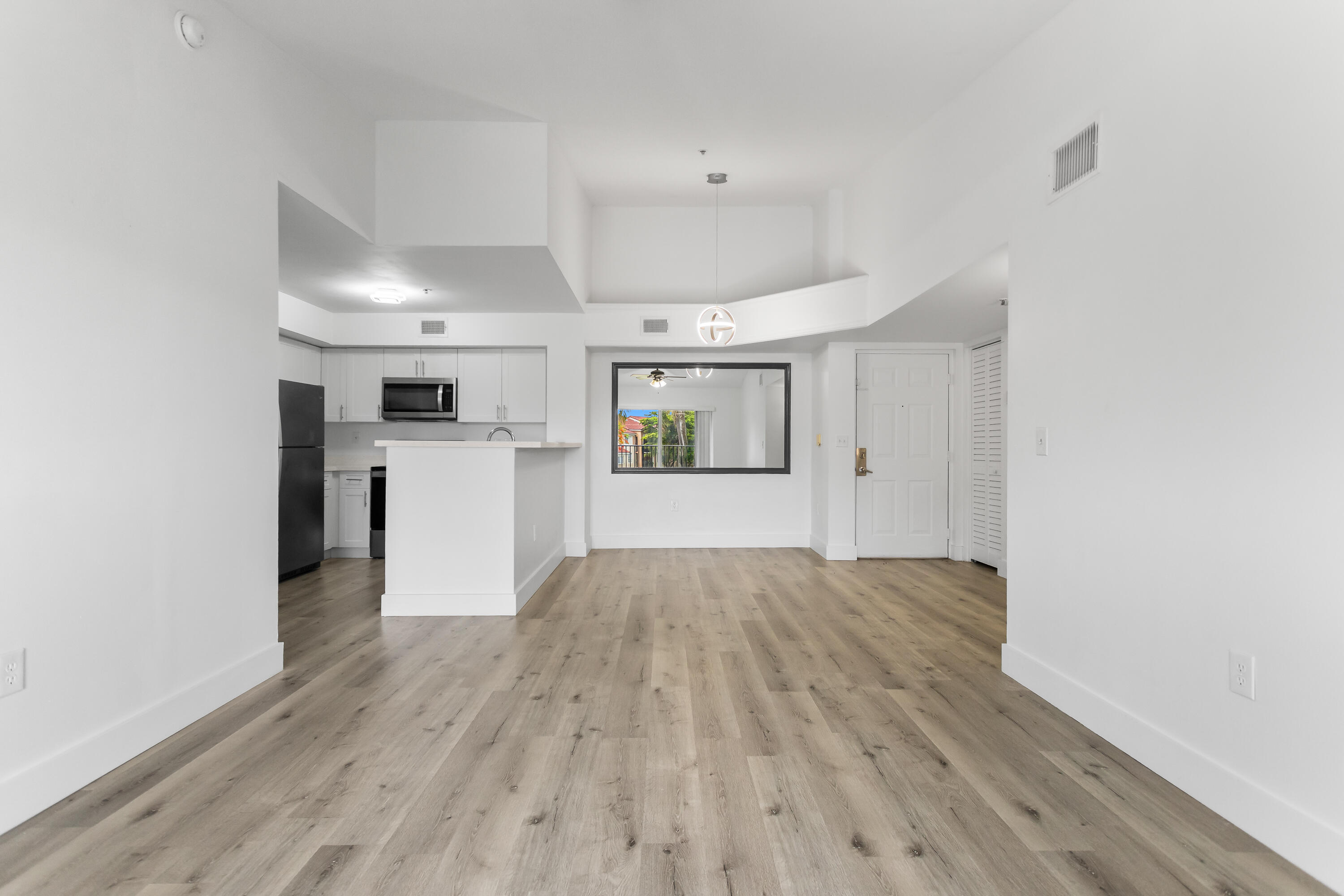 2113 Renaissance Boulevard, Unit 306 Miramar, FL 33025 - Photo 6 of 59 585A8924