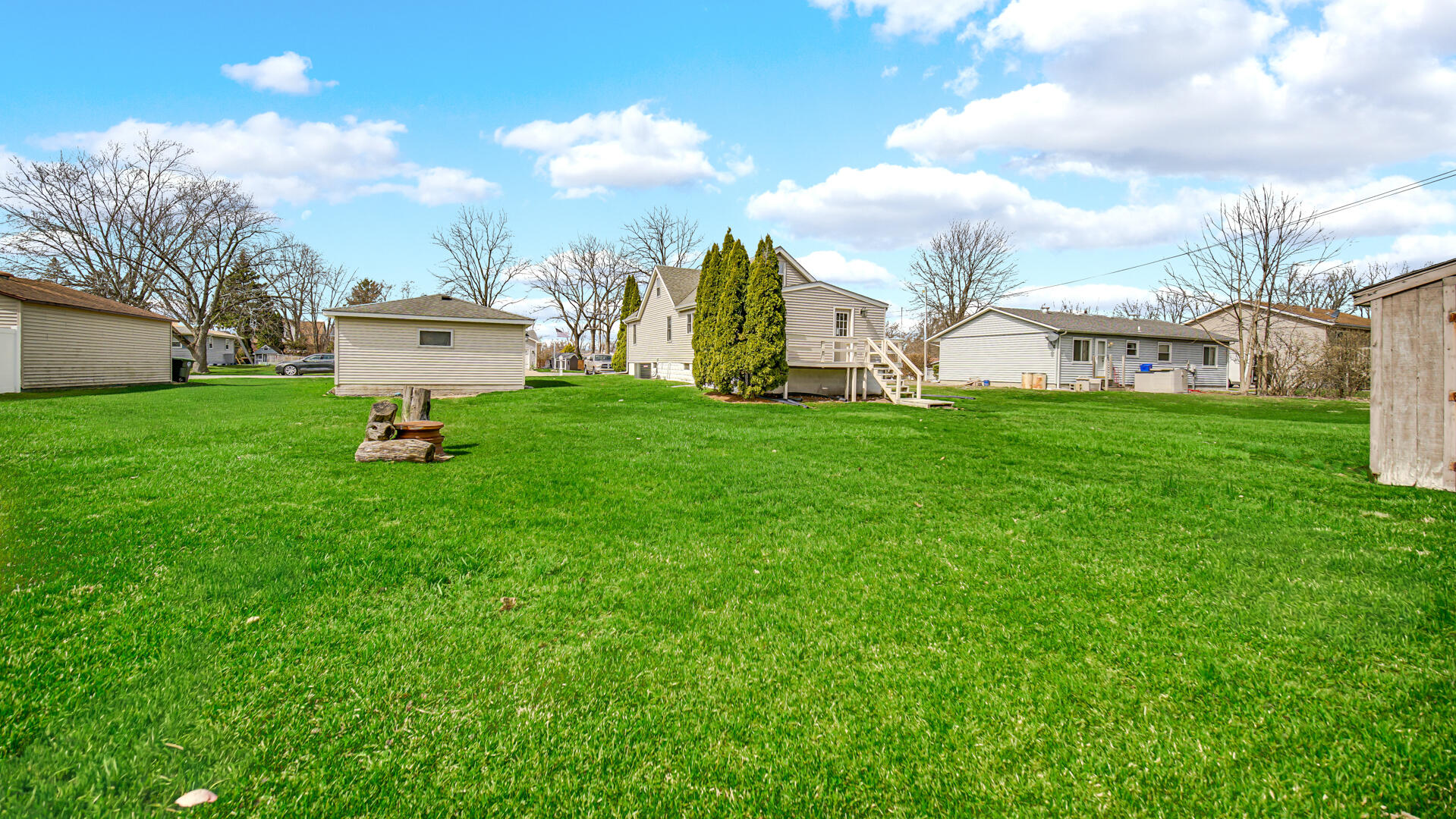 337 North Dearborn Street Hobart, IN 46342 - Photo 17 of 19 a view of a park with a house