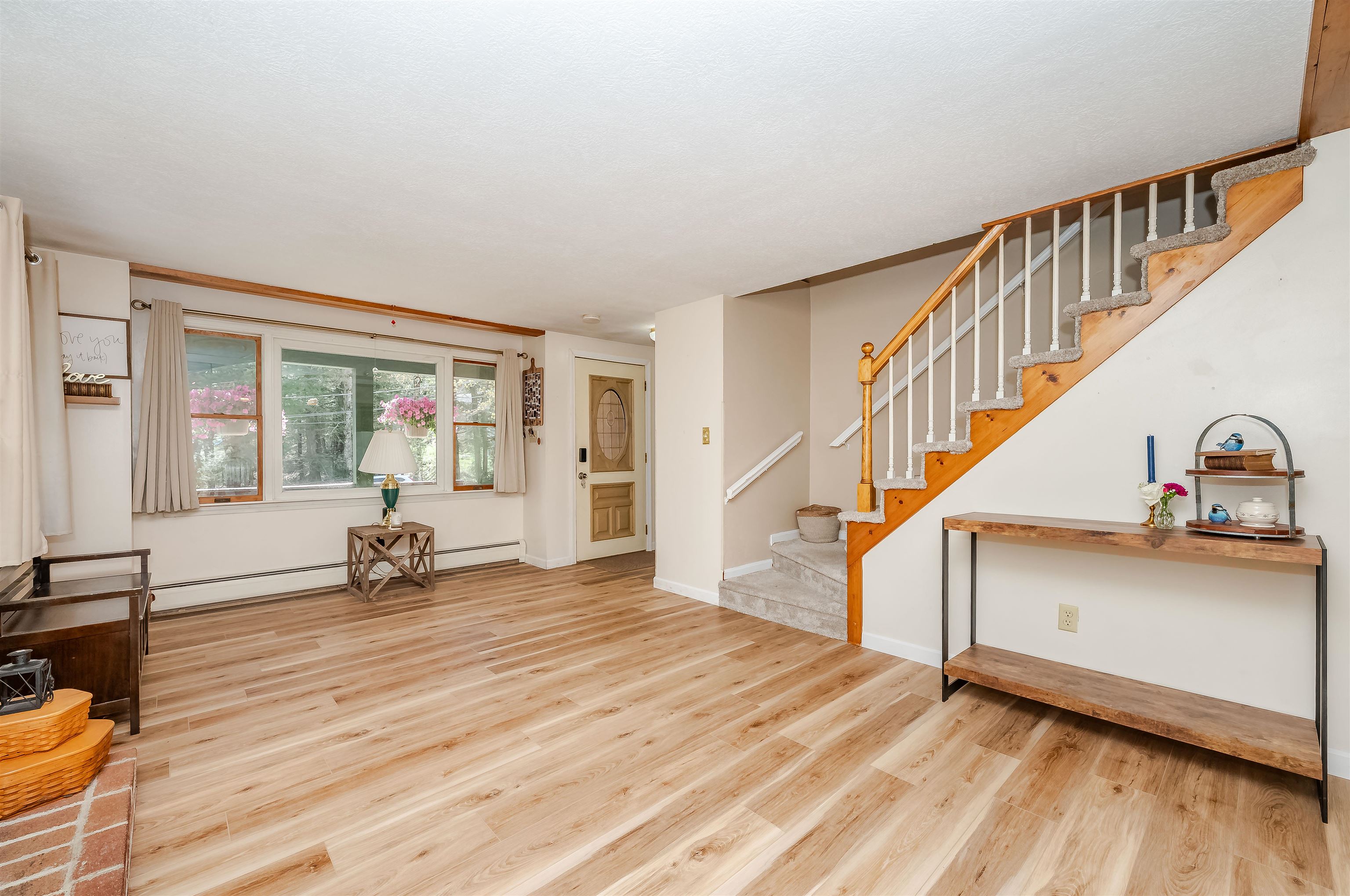 21 Elaine Road Middleton, NH 03887 - Photo 7 of 41 Gallery Image 7