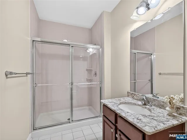 $799,900 | 83 Brownstone Road, Clifton, NJ 07013