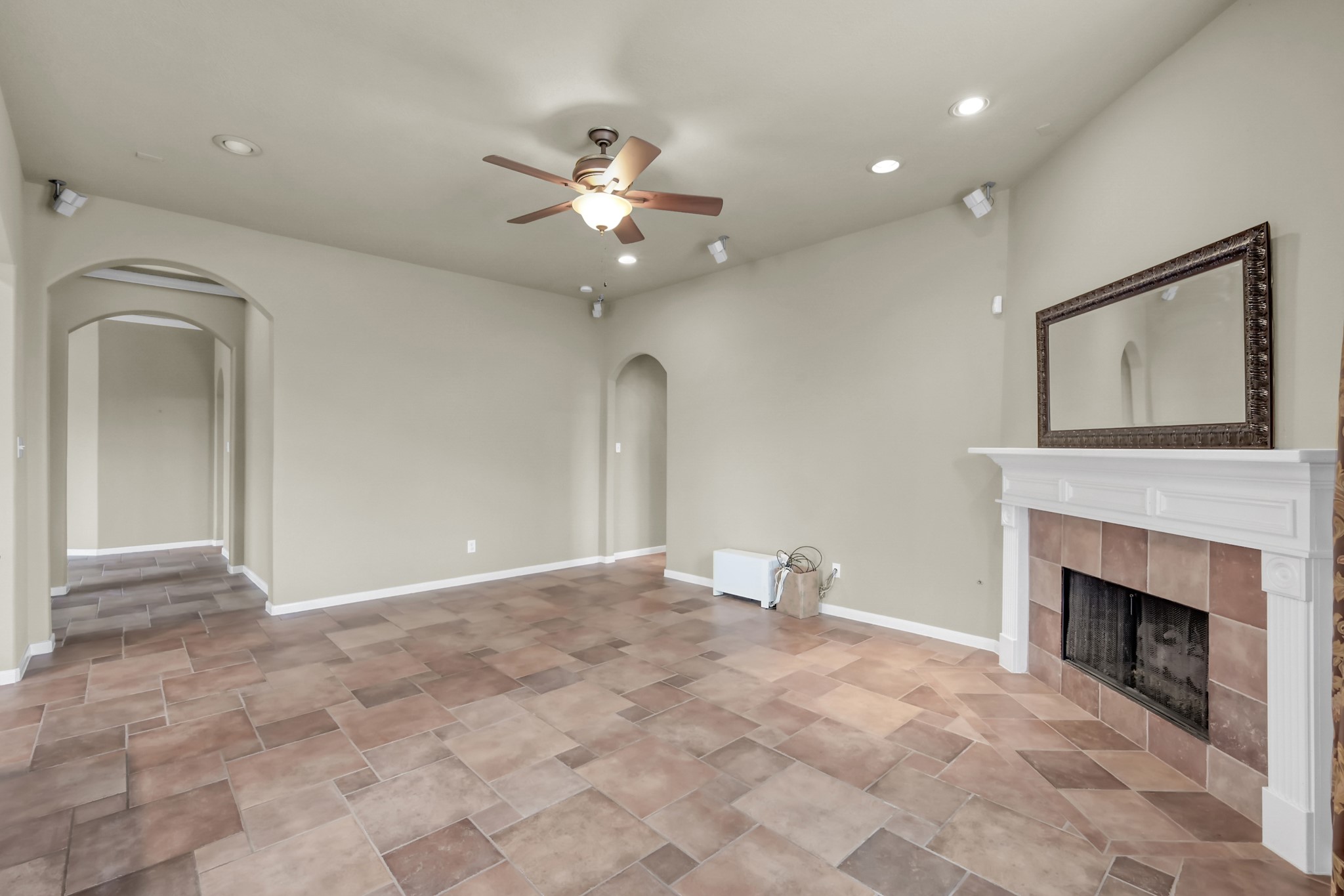 19202 Countryhills Court Spring, TX 77388 - Photo 11 of 39