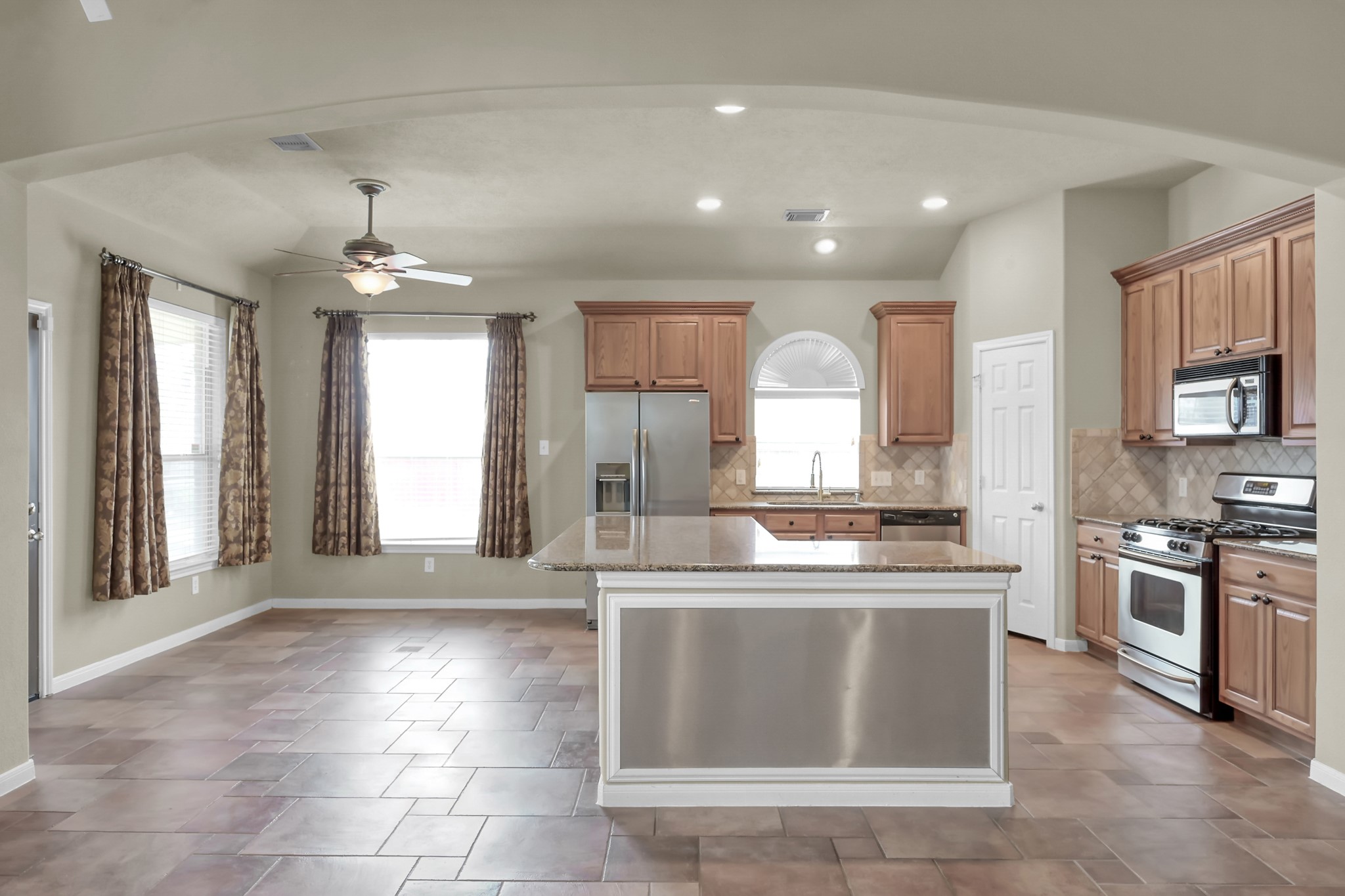 19202 Countryhills Court Spring, TX 77388 - Photo 12 of 39