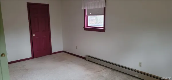 $2,700 | 1028 East Main Street, East Aurora, NY 14052