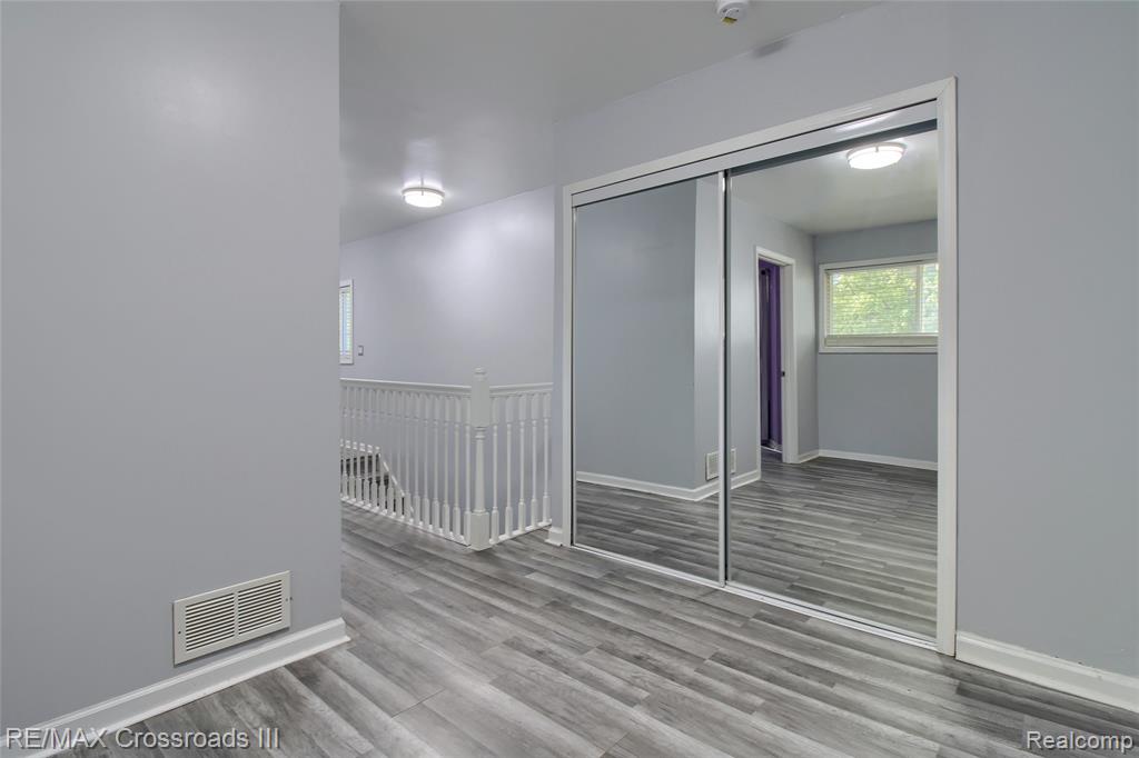 43216 Bemis Road Belleville, MI 48111 - Photo 25 of 38