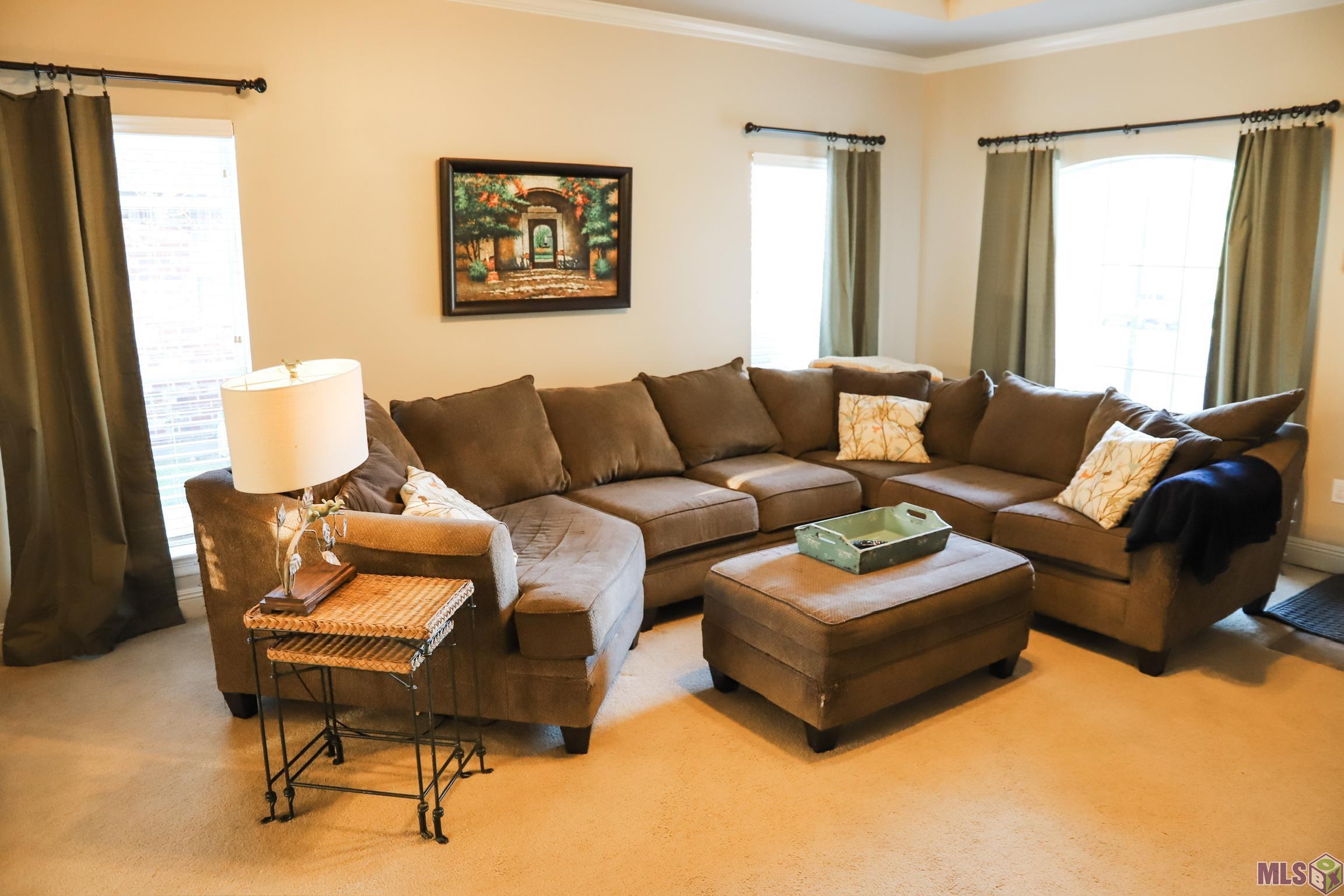 18252 Lake Myrtle Drive Baton Rouge, LA 70817 - Photo 4 of 20