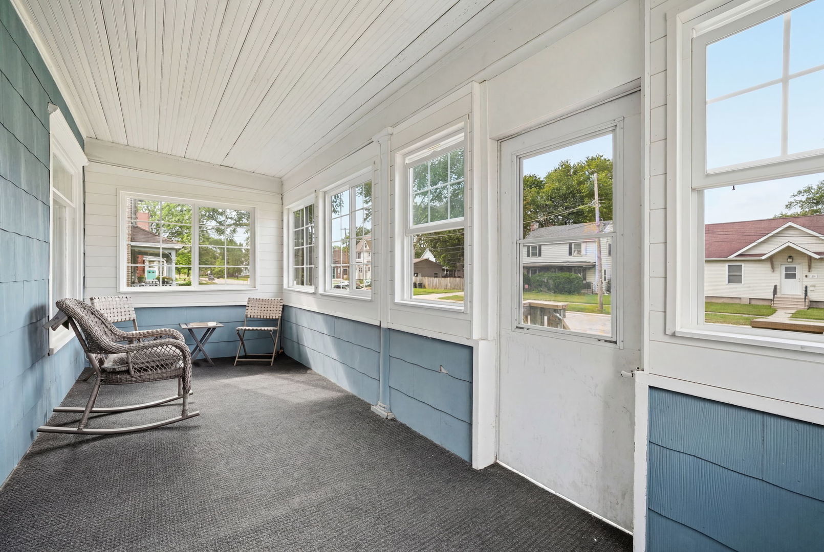924 Prospect Street DeKalb, IL 60115 - Photo 6 of 25