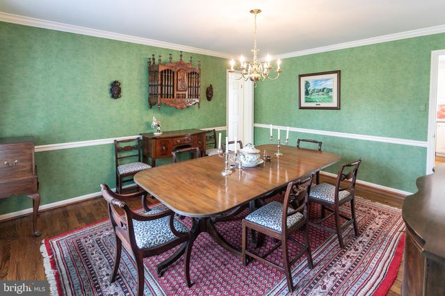 $1,162,000 | 400 Fox Chapel Lane, Wayne, PA 19087