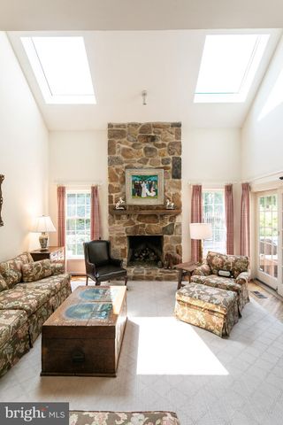 $1,162,000 | 400 Fox Chapel Lane, Wayne, PA 19087