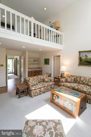 $1,162,000 | 400 Fox Chapel Lane, Wayne, PA 19087