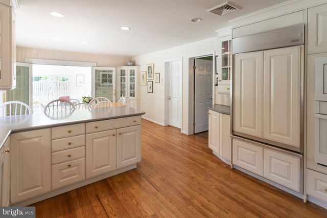 $1,162,000 | 400 Fox Chapel Lane, Wayne, PA 19087