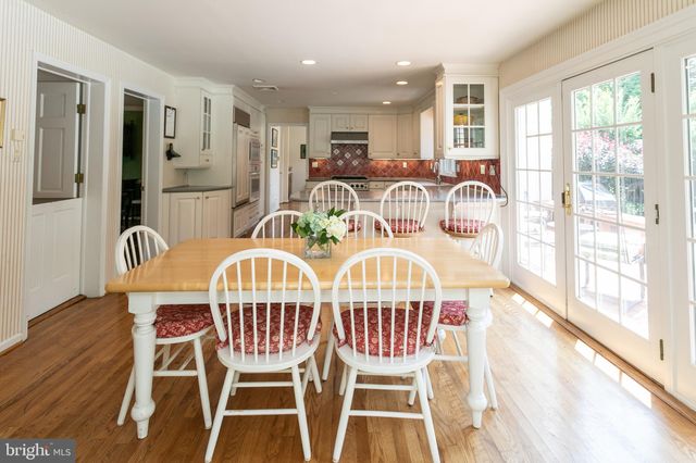 $1,162,000 | 400 Fox Chapel Lane, Wayne, PA 19087