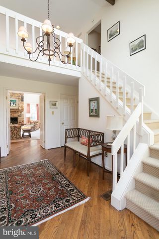 $1,162,000 | 400 Fox Chapel Lane, Wayne, PA 19087