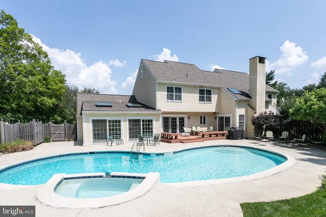 $1,162,000 | 400 Fox Chapel Lane, Wayne, PA 19087