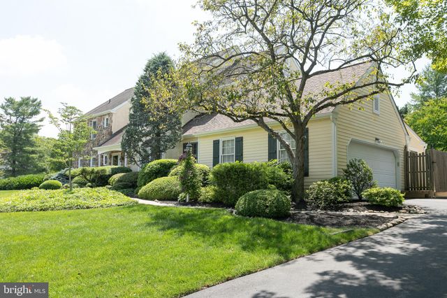 $1,162,000 | 400 Fox Chapel Lane, Wayne, PA 19087