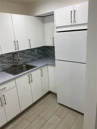 $1,750 | 4805 Northwest 7th Street, Unit 10315, Miami, FL 33126