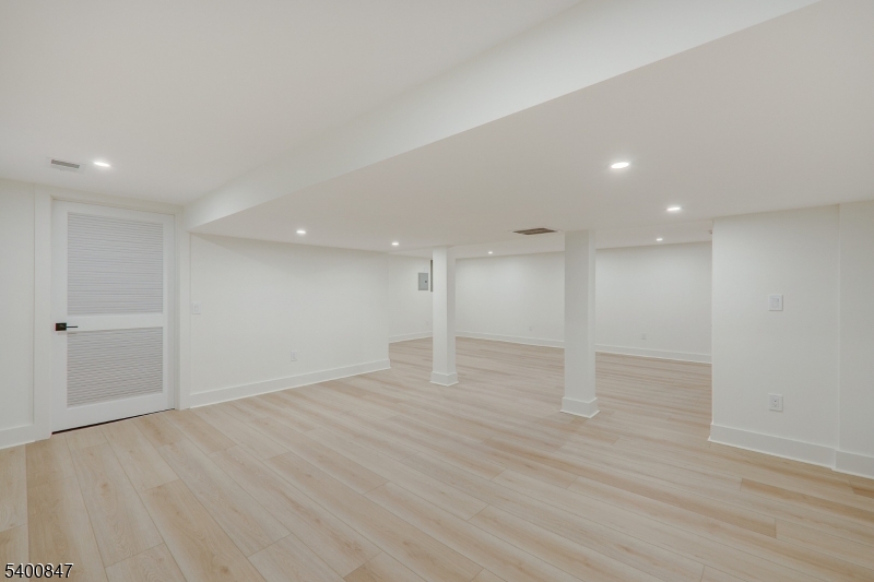 3 Herbert Road Scotch Plains, NJ 07076 - Photo 30 of 35