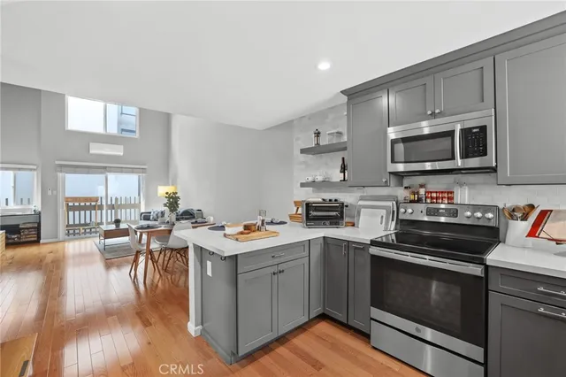 $799,000 | 11954 Goshen Avenue, Unit 205, Los Angeles, CA 90049