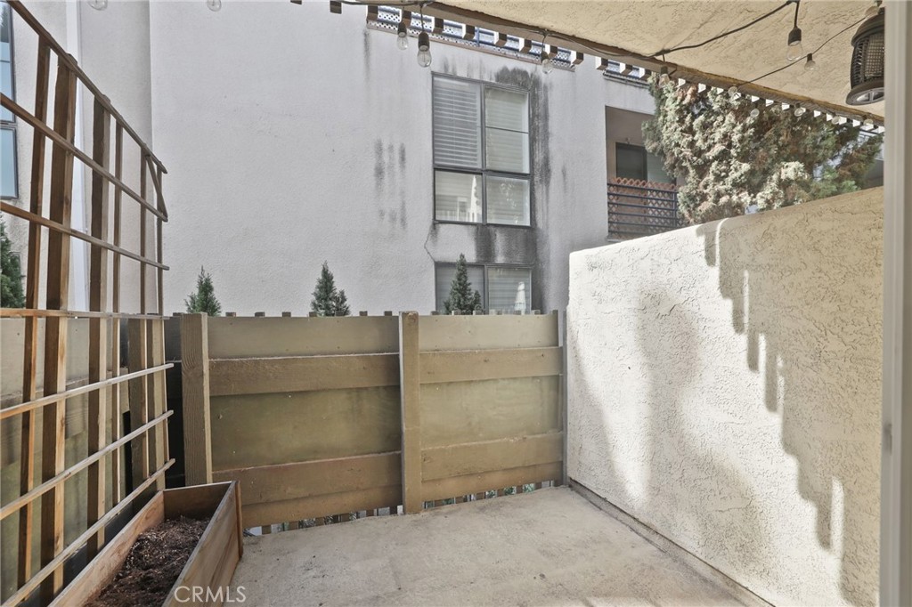 11954 Goshen Avenue, Unit 205 Los Angeles, CA 90049 - Photo 40 of 48