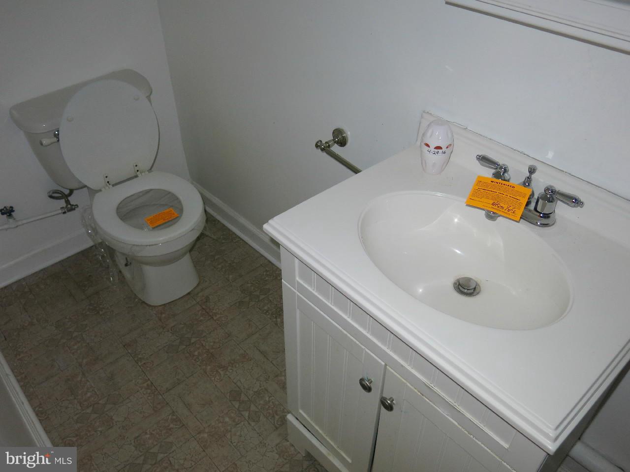 1541 Barrett Road Baltimore, MD 21207 - Photo 11 of 13 lower level bath w/ shower