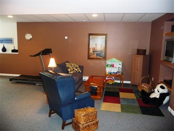 6 Paradise Lake Road Monson, MA 01057 - Photo 19 of 29