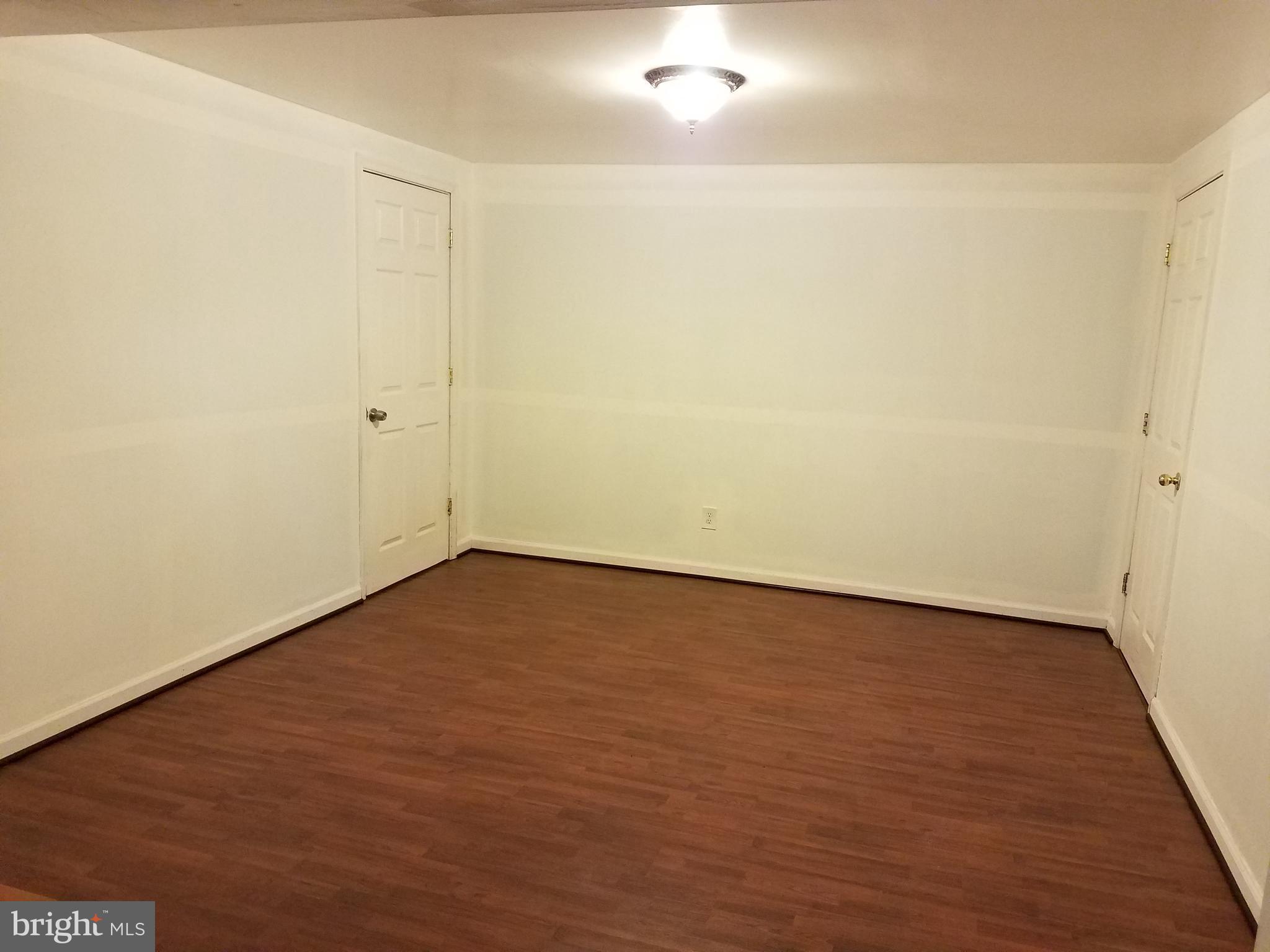 2901 Dawson Avenue Silver Spring, MD 20902 - Photo 8 of 16 Family Room