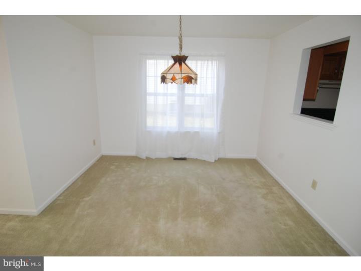 130 Bainbridge Circle Sinking Spring, PA 19608 - Photo 10 of 20