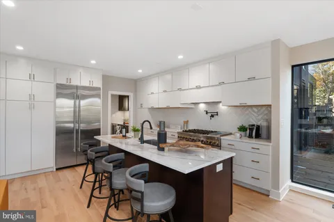 $2,600,000 | 5445 33rd Street Northwest, Washington, DC 20015