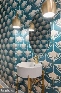 $2,600,000 | 5445 33rd Street Northwest, Washington, DC 20015