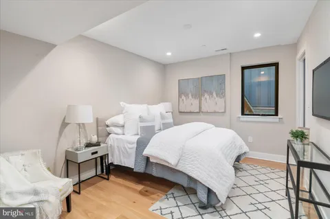 $2,600,000 | 5445 33rd Street Northwest, Washington, DC 20015