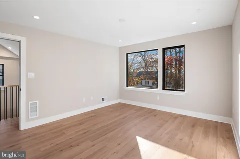 $2,600,000 | 5445 33rd Street Northwest, Washington, DC 20015