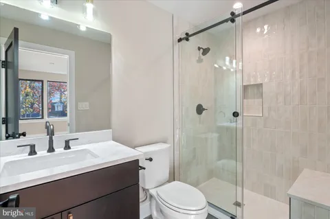 $2,600,000 | 5445 33rd Street Northwest, Washington, DC 20015