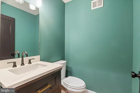 $2,600,000 | 5445 33rd Street Northwest, Washington, DC 20015