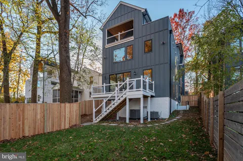 $2,600,000 | 5445 33rd Street Northwest, Washington, DC 20015