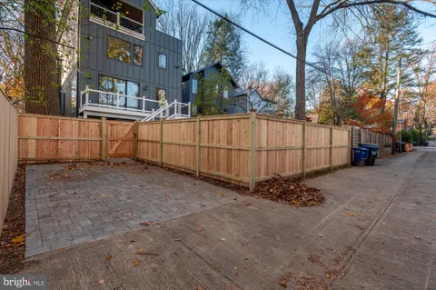 $2,600,000 | 5445 33rd Street Northwest, Washington, DC 20015