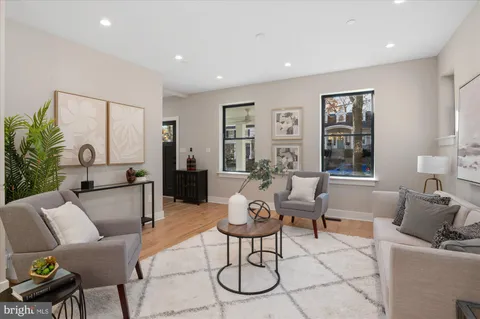 $2,600,000 | 5445 33rd Street Northwest, Washington, DC 20015